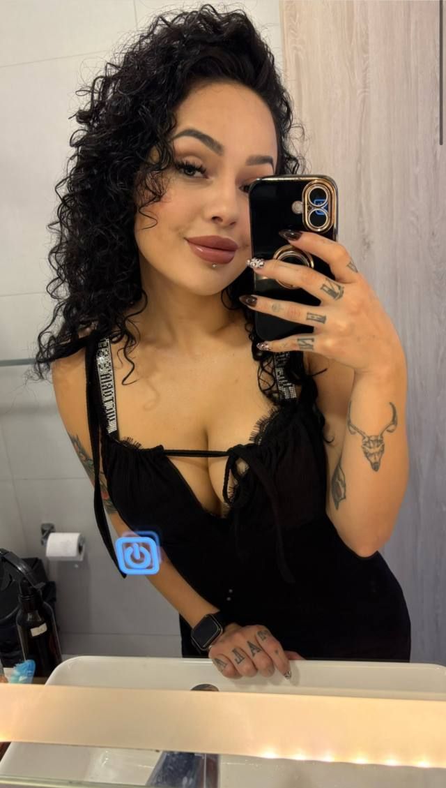 this is KAREN  WITH CLEAN PUSSY AND TITS💋420 FRIENDLY 💝,READY TO FUCK HARDER 💯,SUCK, 🤩SENSUAL BODY RUB AND ESCORT UNTIL U FEE - Image 2